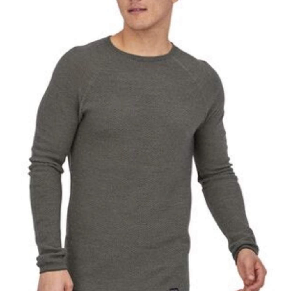 Patagonia Capilene small